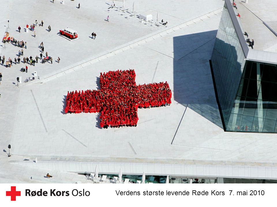 Verdens største levende Røde Kors 7. mai 2010