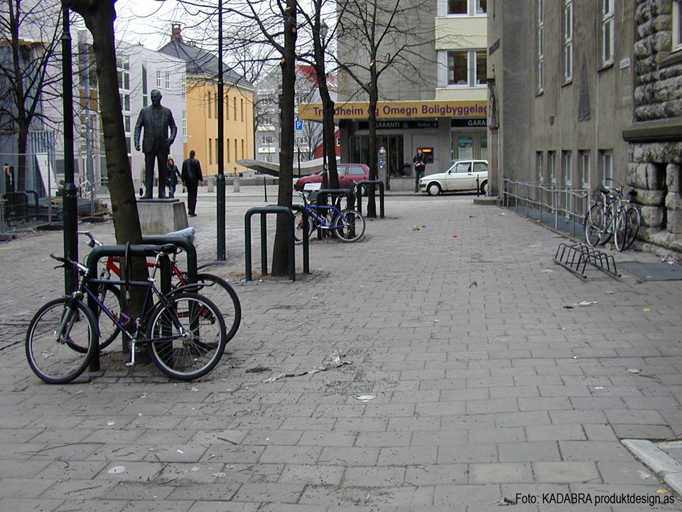 Bildet er tatt i forbindelse med brukerundersøkelse av sykkelstativer for Ørsta Stål.